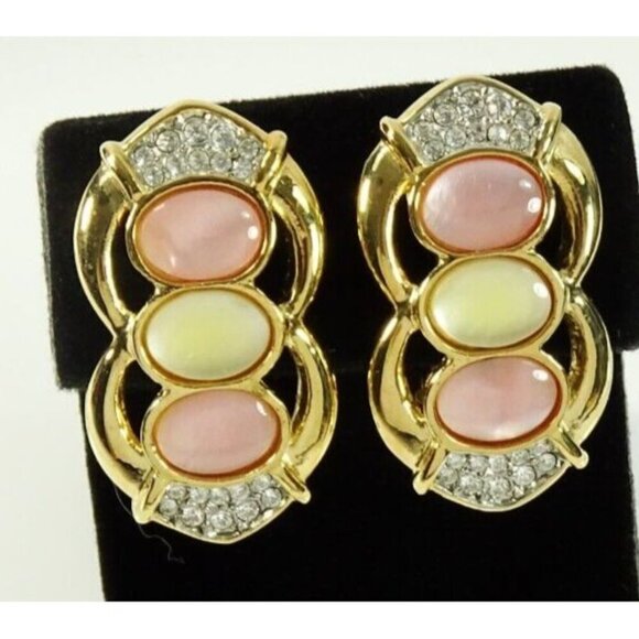 Butler Designer Vintage Clip-On Earrings Chunky Pink Barbiecore Statement - Picture 1 of 6
